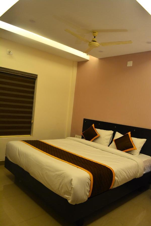 Apartamento New Mount Residency Sultan Bathery Exterior foto