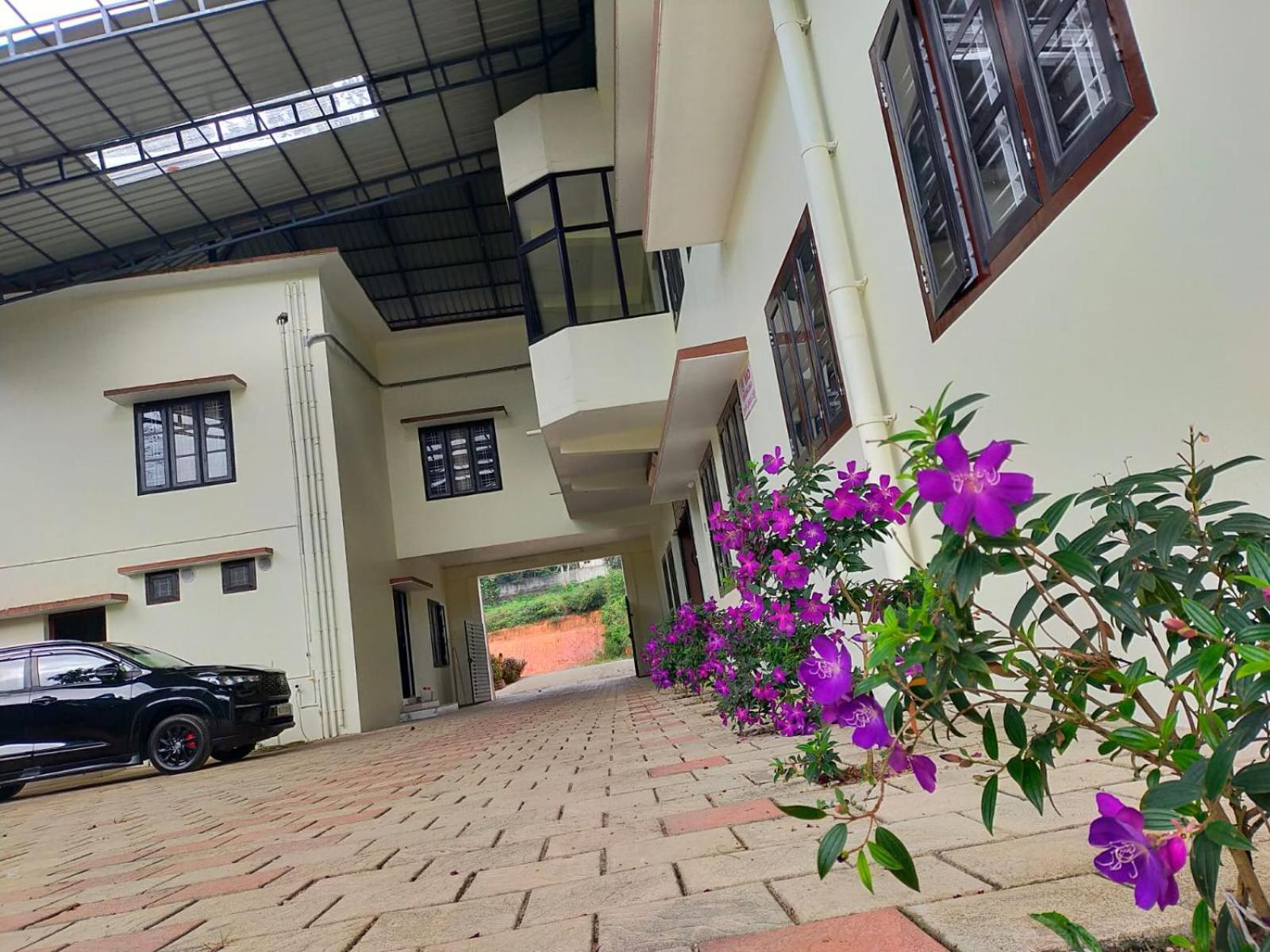 Apartamento New Mount Residency Sultan Bathery Exterior foto